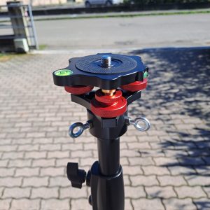 Elevatore Telescopico con livellatore manuale per BLK360 UPLIFT400 - immagine 6